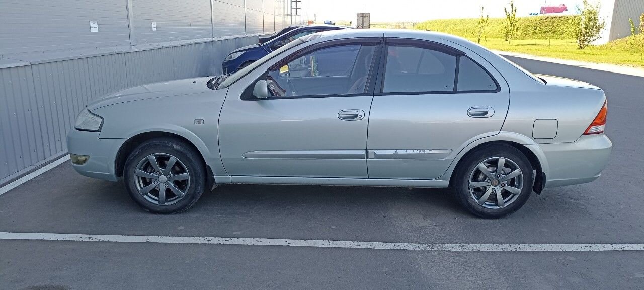 Nissan Almera Classic: фото владельца
