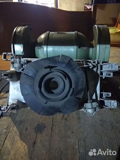 Фара Toyota Crown 130