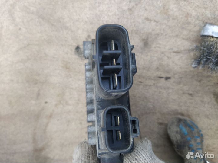 Блок управления вентиляторами Mitsubishi lancer 9