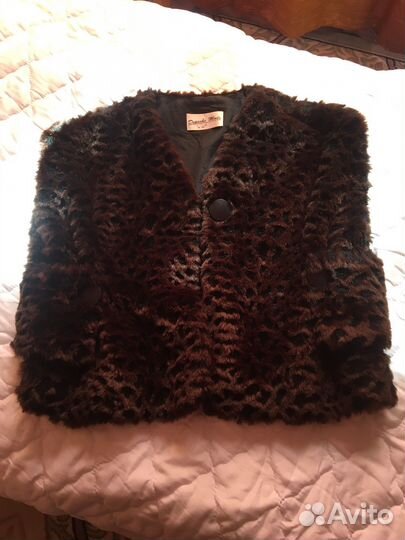 Меховой жилет женский