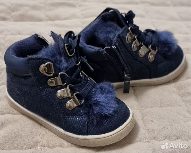 Ботинки для девочки демисезонные 22