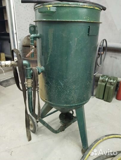 Пескоструйный аппарат