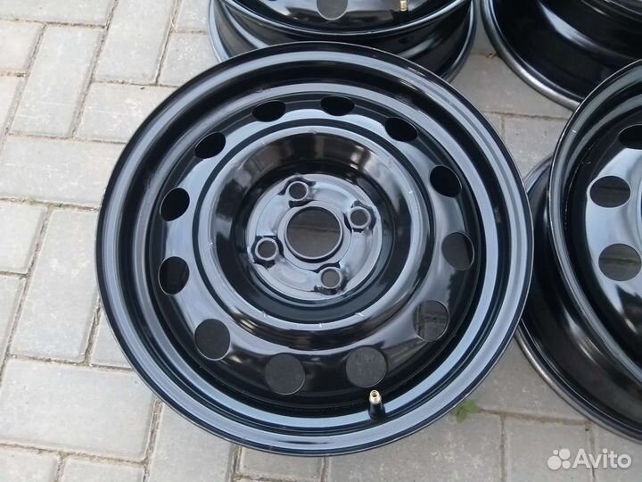 Диски R15 4x100 Kia Rio