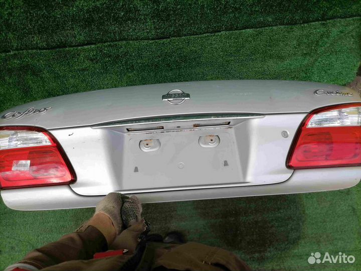Крышка багажника Nissan Cefiro A33
