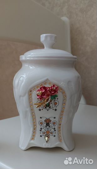 Ваза для хранения чая