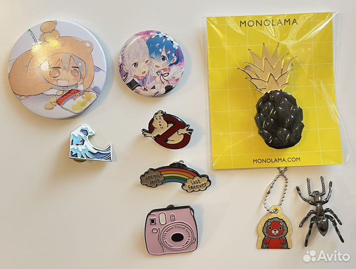 Аниме значки и пины