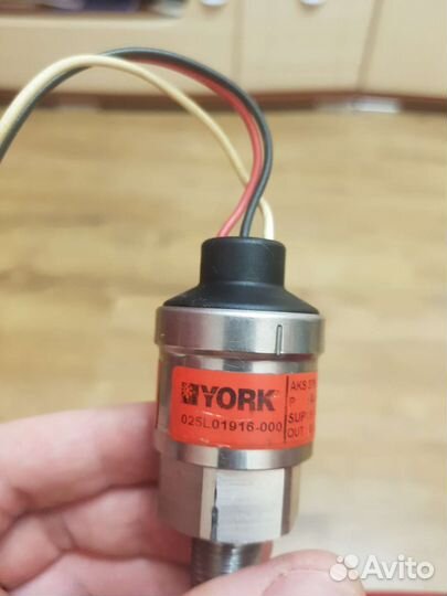 Датчик давления Danfoss