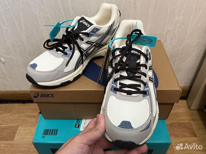 Кроссовки Asics Gel Venture 6 44,5 EUR оригинал