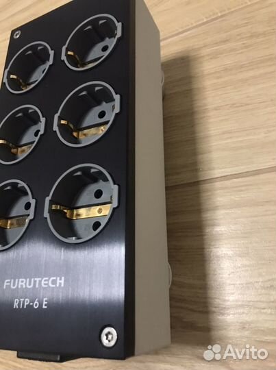 Распределитель питания Furutech R-TP6 E