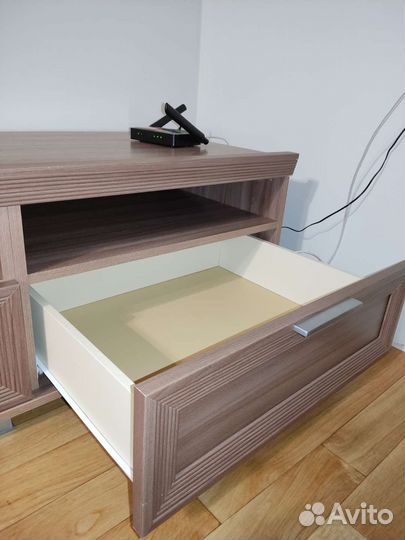 Тумба под тв