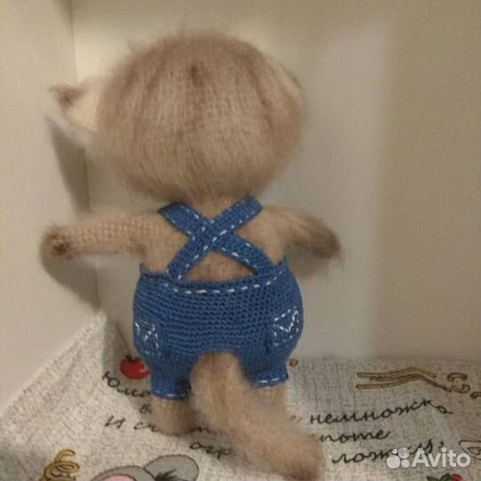 Вязаная игрушка. Кот Басик