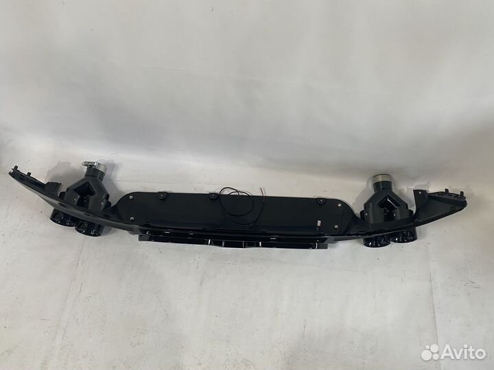 Диффузорсо стопом BMW G30 рестайлинг