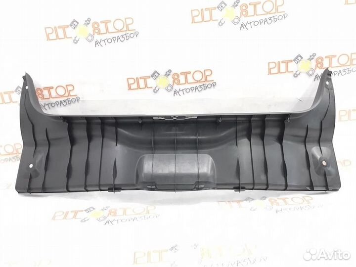 Накладка петли багажника Nissan Teana (J32) 2008