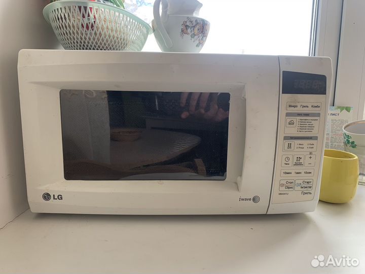 Микроволновая печь lg MB4041U