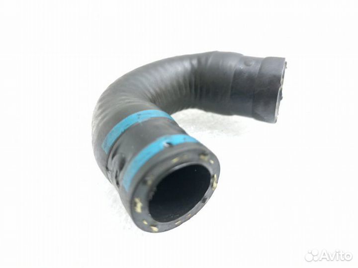 Патрубок системы охлаждения Mercedes-Benz