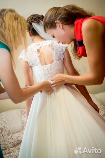 Свадебное платье