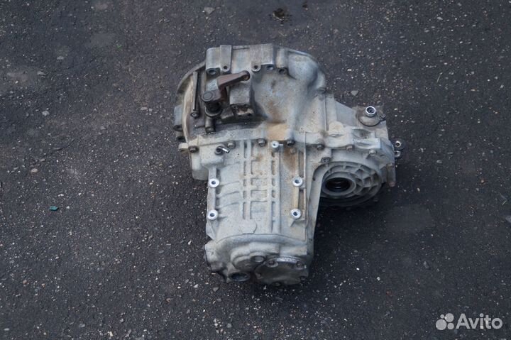 Nissan 32010-8E069 Коробка передач QG18DE