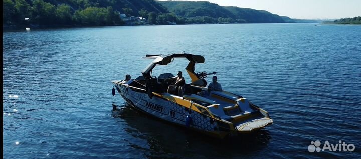 Катер буксировщик Navator AN 23