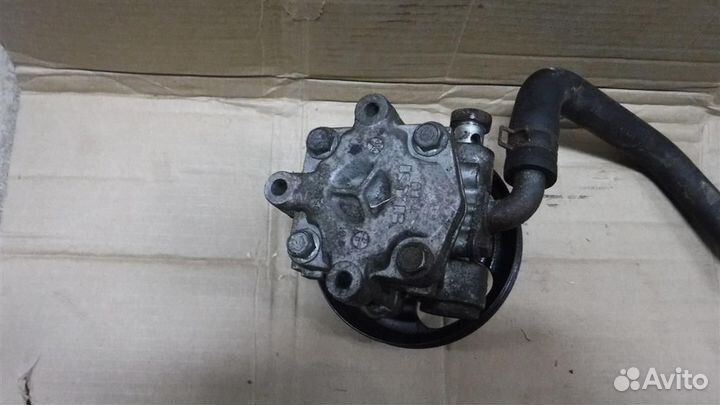 Насос гидроусилителя Mitsubishi Outlander XL (CW)