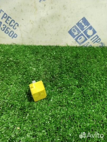 Реле Mercedes-Benz Sprinter фургон