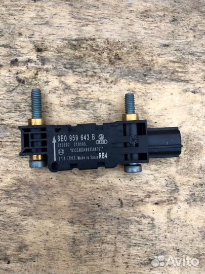 Датчик удара AIR BAG 8E0959643 B для Audi A4 B6 B7