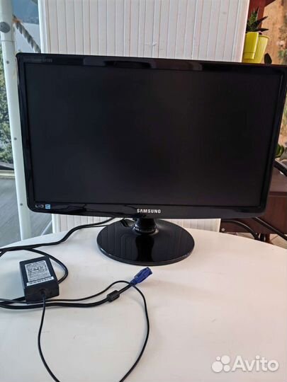 Монитор Samsung S22A100N