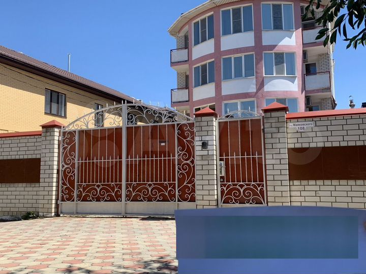 Дом 600 м² на участке 5 сот.