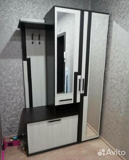 Прихожая Лира