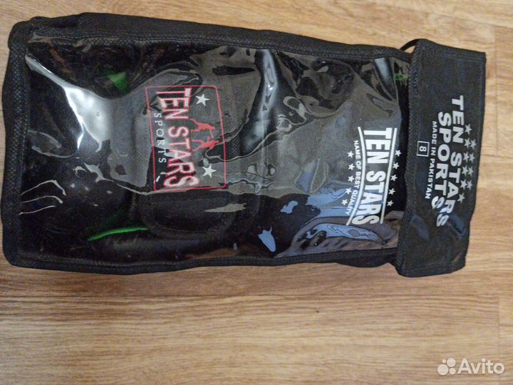 Боксерские перчатки детские 8 oz