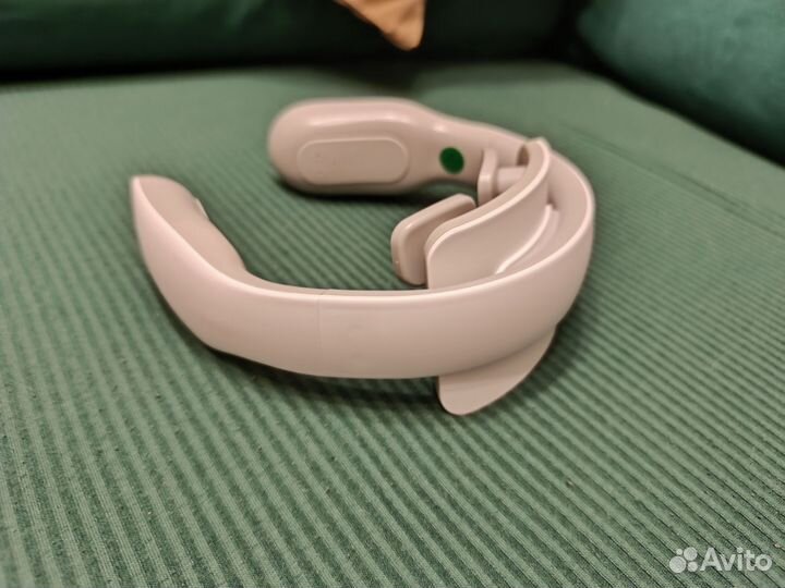 Импульсный массажер для шеи