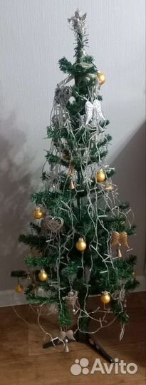 Елка искусственная