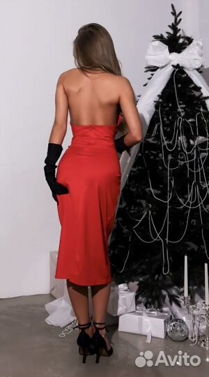 Платье красное вечернее миди с открытой спиной