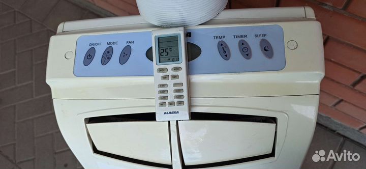 Напольный кондиционер б/у