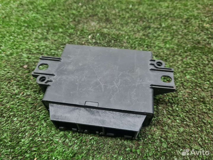 Блок управления парктрониками Audi Q3 8UB cczc