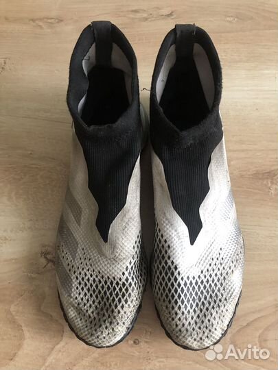 Бутсы adidas predator