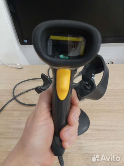 Сканер штрих кода Symbol LS2208 лазерный