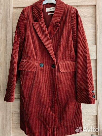 Вельветовое пальто 40 42