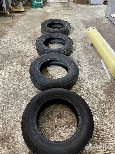 Grenlander Winter GL868 235/65 R17 108T