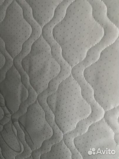 Матрас в круглую кроватку