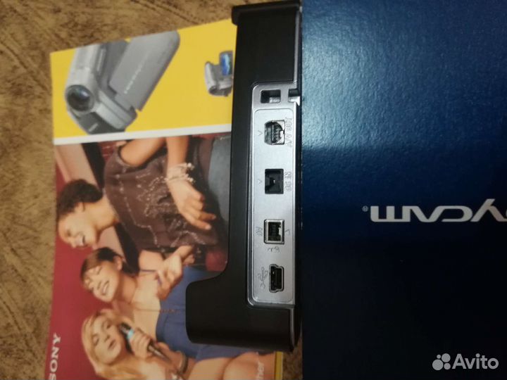 Подставка для видеокамеры