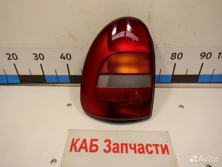 Фонарь задний левый Chrysler Voyager / Caravan