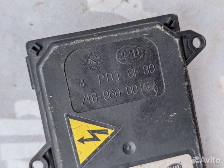 Блок управления светом Audi Q3 Skoda Superb