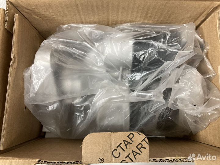 Стартер 9142780 мтз-80.-82.Т-25.-40.-16 12в 2,7кВт