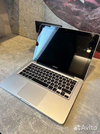 Apple MacBook Pro 13