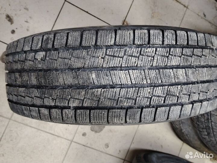 Foman Polar Bear 205/70 R15 96Q