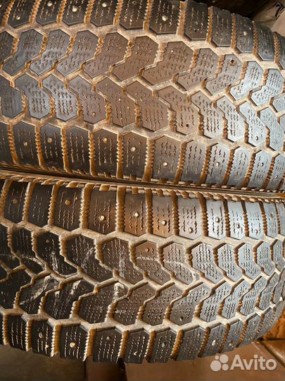 Yokohama Ice Guard IG10 225/60 R18