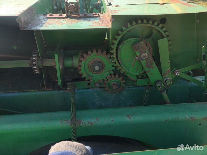 Пресс-подборщик John Deere 342, 2000