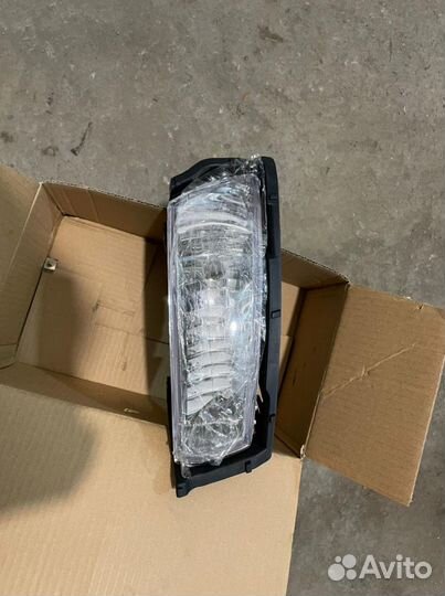 Туманки Toyota Estima