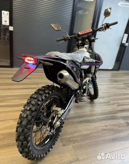 Мотоцикл Avantis A7 NEW CBS300 KKE Витрина