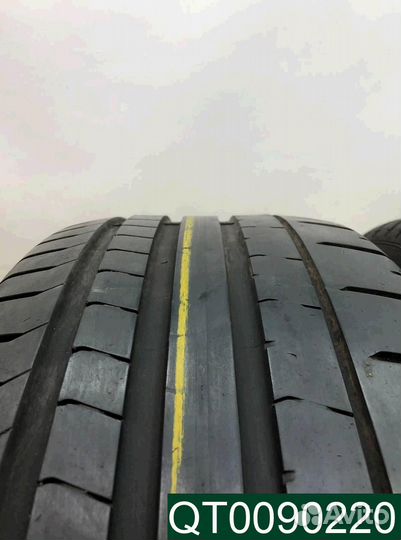 Pirelli P Zero PZ4 245/30 R20 103N